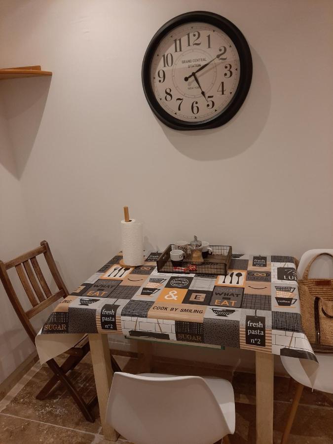 Avignon Studio Cosy Bagian luar foto